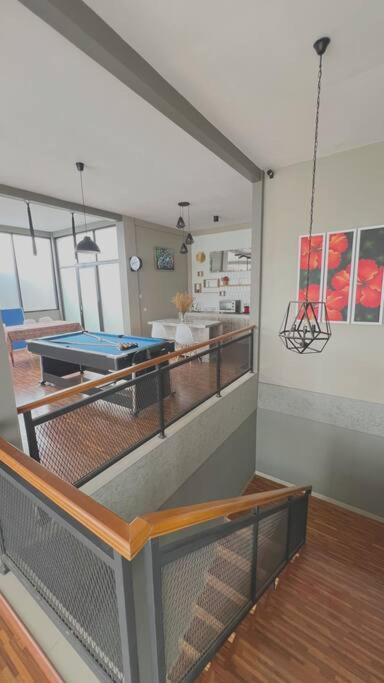 Mimi Castle Full Ac 1200M2 Private Villa Dan Pool Parongpong Lembang Cihanjuang Exterior foto