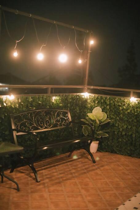 Mimi Castle Full Ac 1200M2 Private Villa Dan Pool Parongpong Lembang Cihanjuang Exterior foto